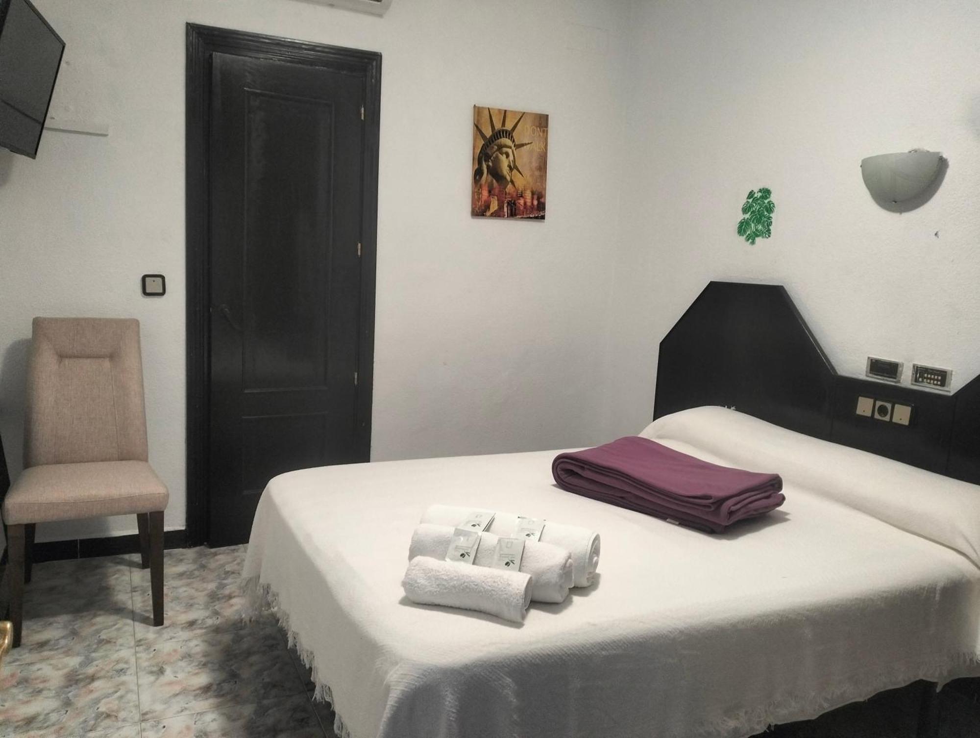 Hostal New York City Sonseca Kültér fotó