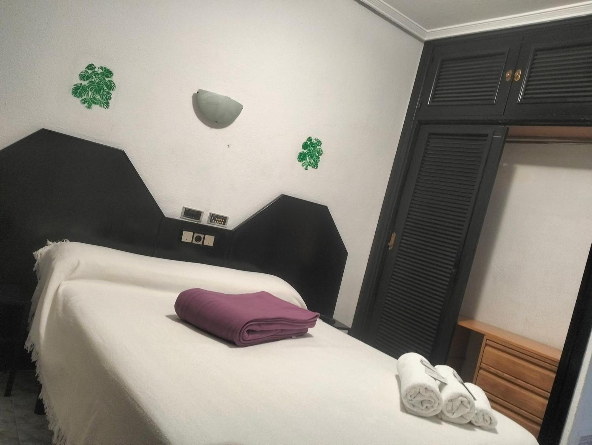 Hostal New York City Sonseca Kültér fotó