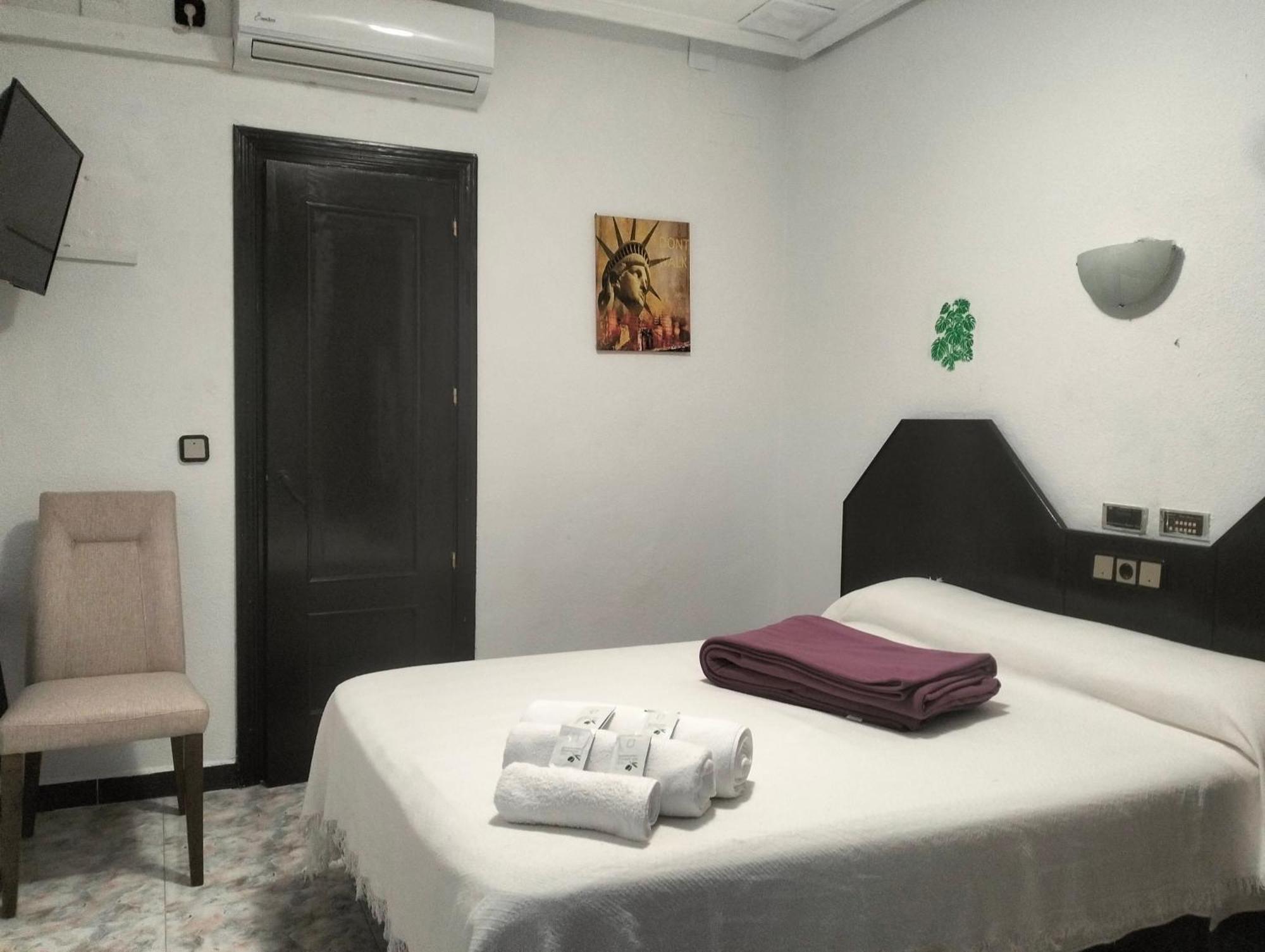 Hostal New York City Sonseca Kültér fotó