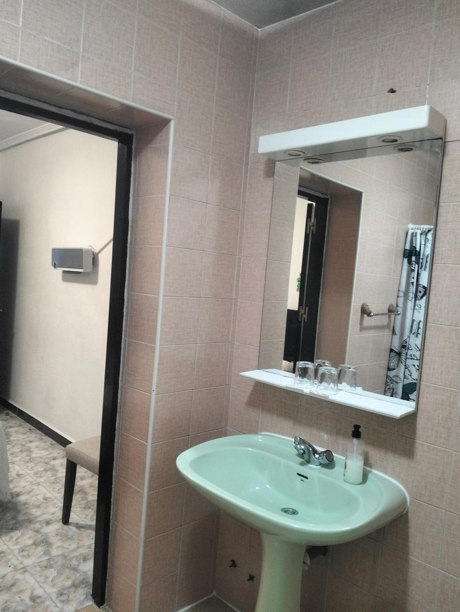 Hostal New York City Sonseca Kültér fotó
