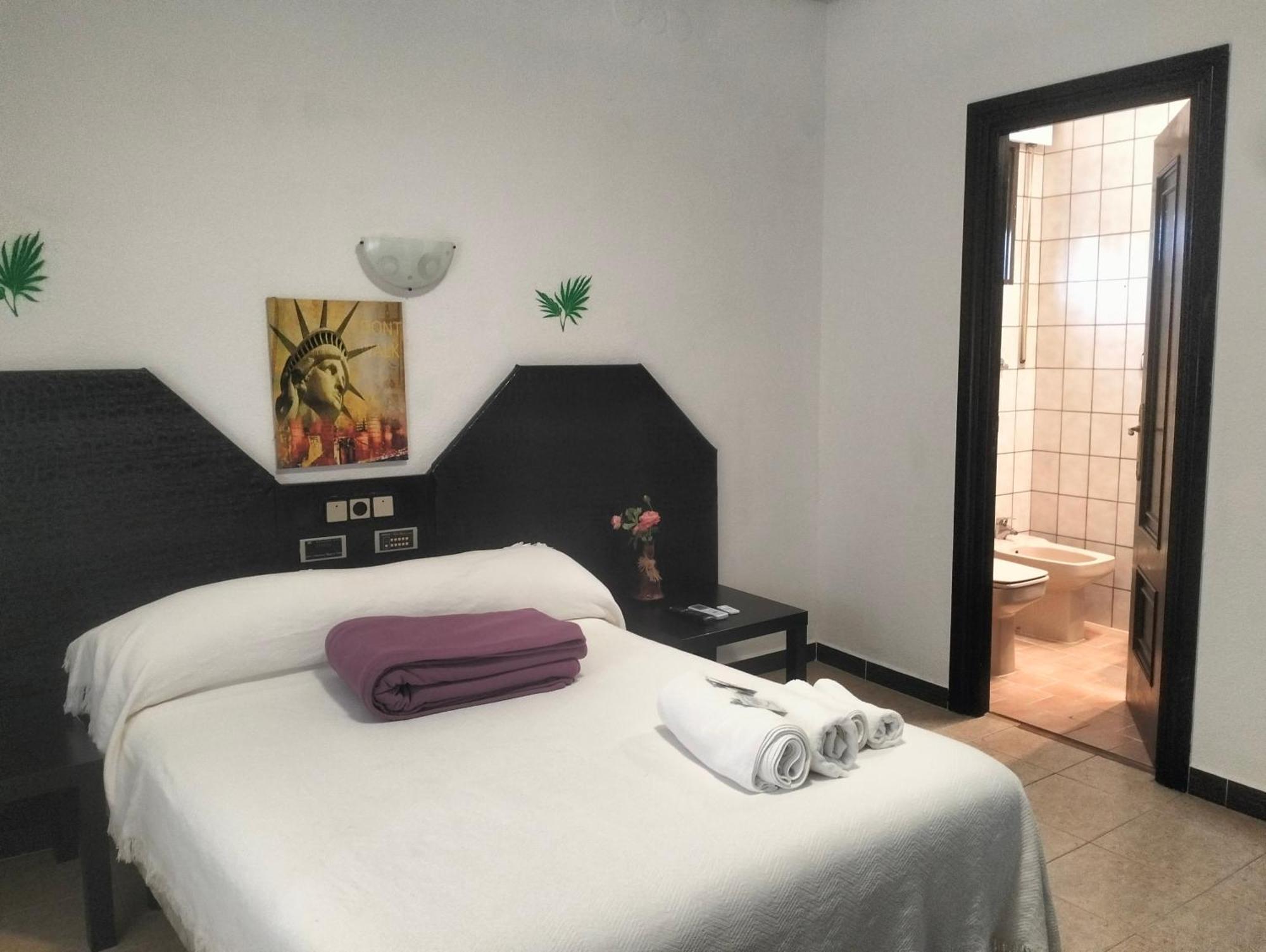 Hostal New York City Sonseca Kültér fotó